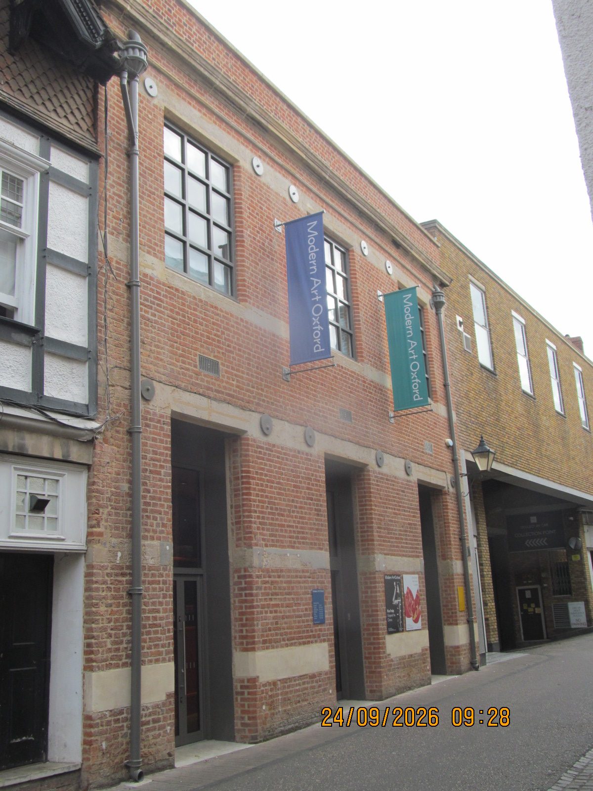 Oxford gallery façade after refurbishment